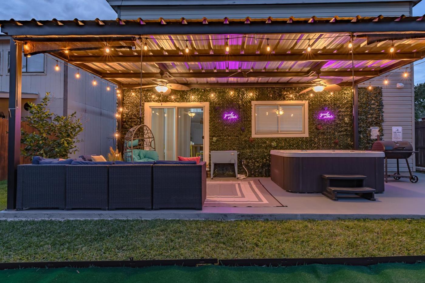 סן אנטוניו Gameroom, Bbq & Hot-Tub By Lackland & Seaworld מראה חיצוני תמונה